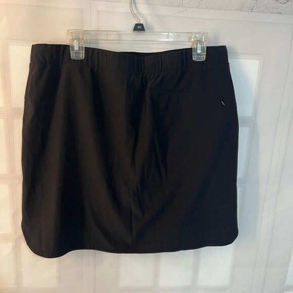 Chico’s Zenergy Black Pull-On Elastic Waist Drawstring Mini Skort Skirt Size L - Picture 4 of 8
